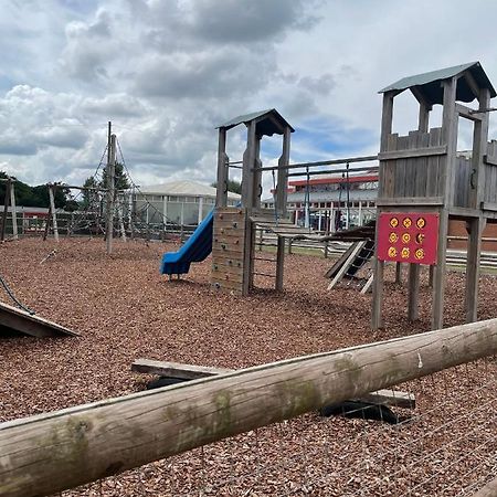 Parkdean Static Caravan On Cherry Tree Holiday Park Great Yarmouth Eksteriør bilde